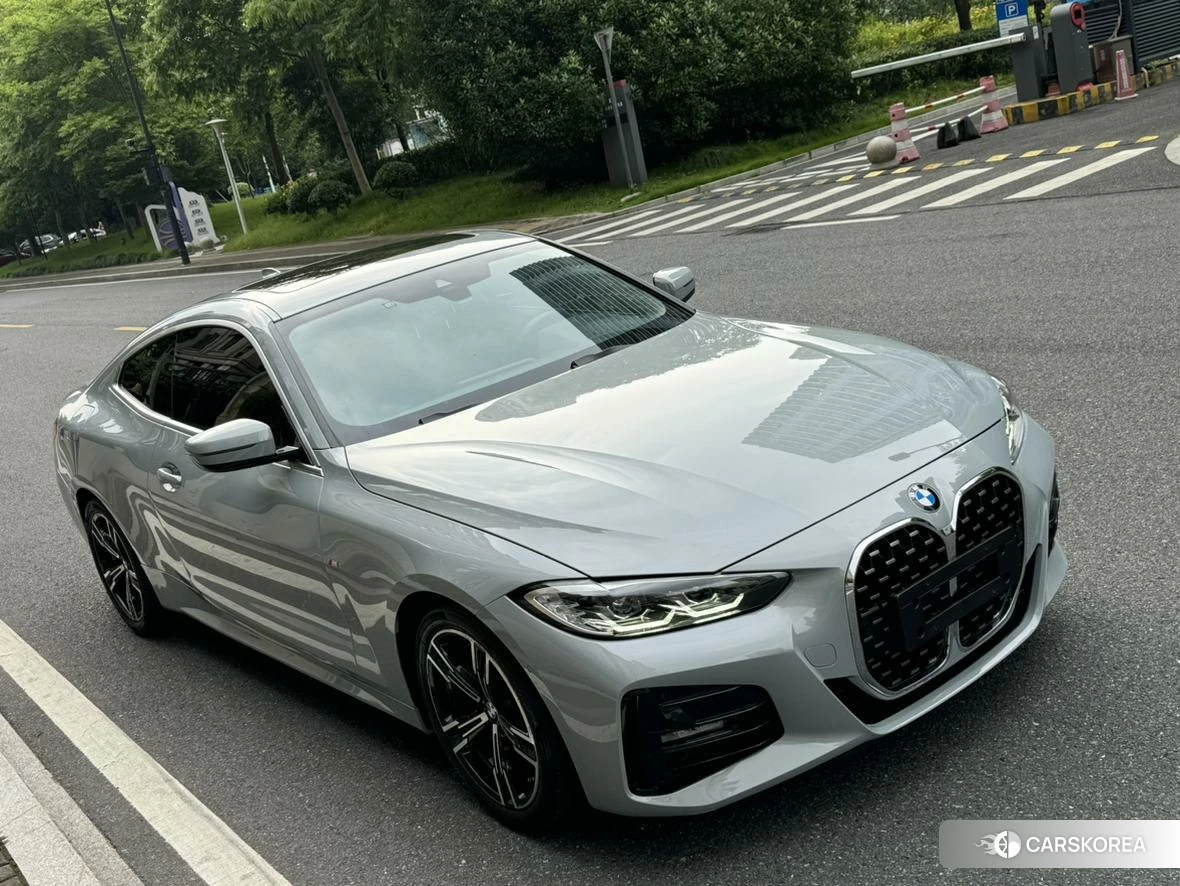 BMW 4 series 2021 Темно-серый из Китая, фото 3