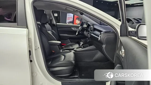 Kia Come New K3 2018 Белый из Кореи, фото 3