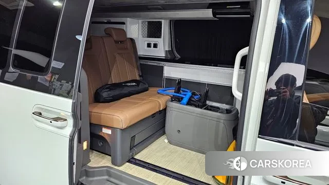 Hyundai Staria 2024 Белый из Кореи, фото 3