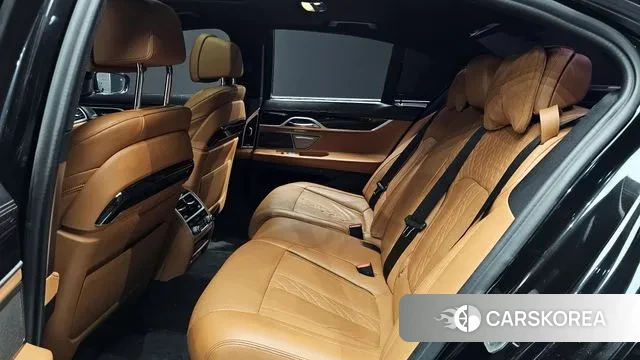 BMW 7 Series (G11) 2020 Черный из Кореи, фото 3