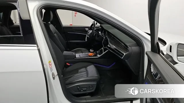 Audi A6 (C8) 2021 Белый из Кореи, фото 3