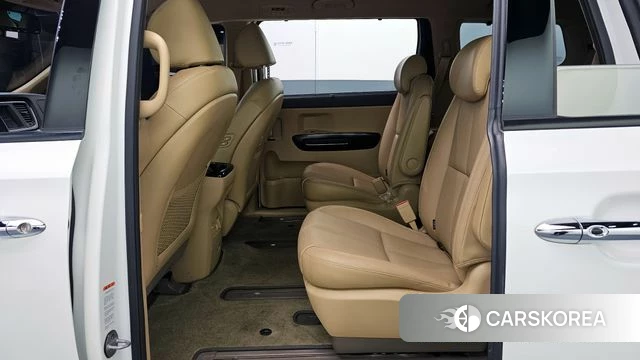 Kia The New Carnival 2018 Белый из Кореи, фото 3