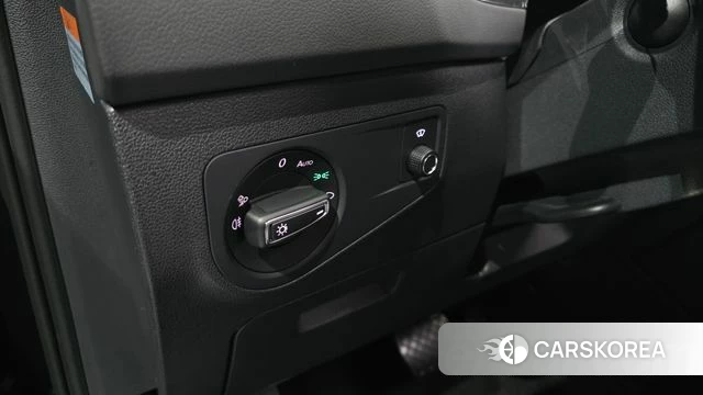 Volkswagen Tiguan second Generation 2022 Черный из Кореи, фото 3