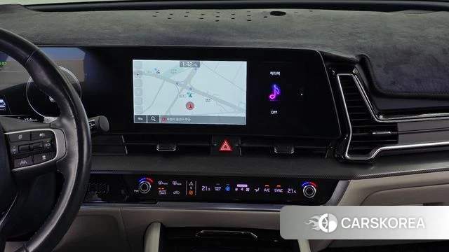 Kia Sportage 5th Generation Hybrid 2022 Белый из Кореи, фото 3