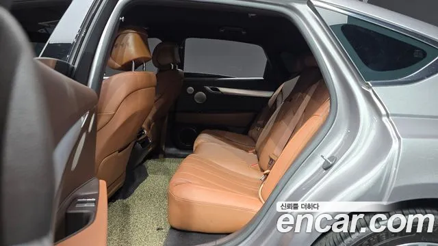 Genesis Electrified G80 (RG3) 2024 Серебристо-серый из Кореи, фото 3