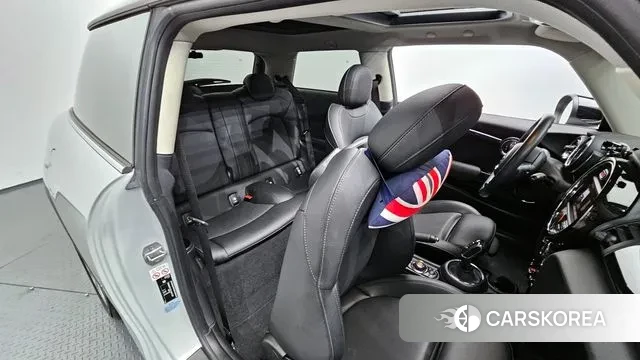 Mini Cooper 2020 Серебристо-серый из Кореи, фото 3