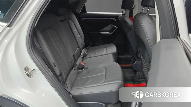 Audi Q3 (F3) 2020 Белый из Кореи, фото 3