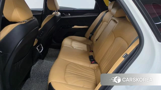 Kia K5 3rd generation 2022 Белый из Кореи, фото 3
