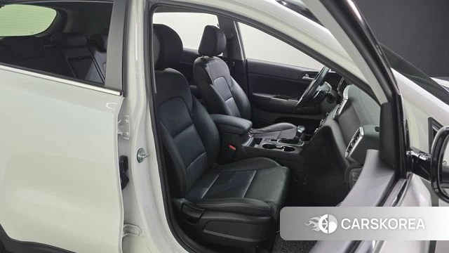 Kia Sportage The Bold 2020 Белый из Кореи, фото 3