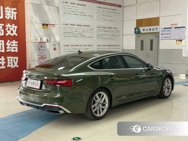 Audi A5 2024 Зеленый из Китая, фото 3