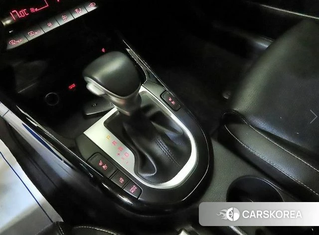 Kia The New K3 2nd generation 2023 Черный из Кореи, фото 3