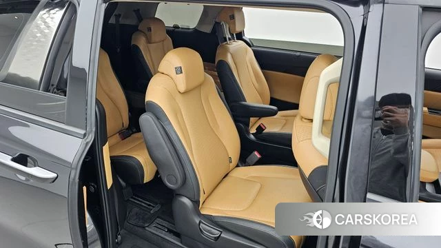 Kia Carnival 4th generation 2023 Серый из Кореи, фото 3