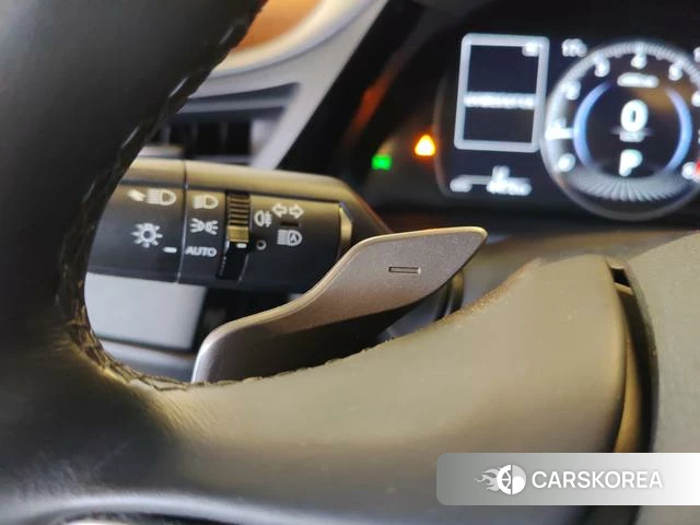 Lexus ES 2022 Зеленый из Китая, фото 3