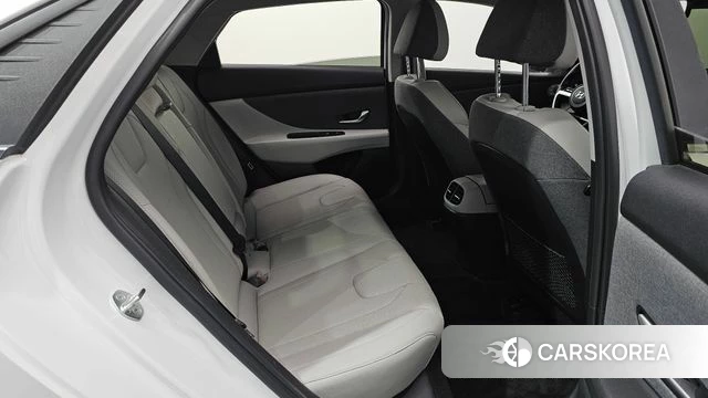 Hyundai Avante (CN7) 2023 Белый из Кореи, фото 3