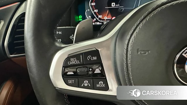 BMW 8 Series (G15) 2024 Черный из Кореи, фото 3