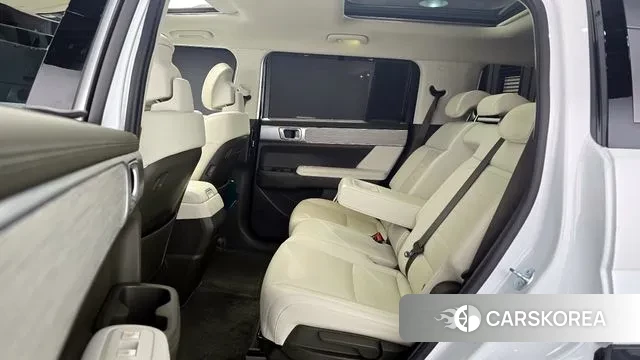 Hyundai Santa Fe (MX5) 2023 Белый из Кореи, фото 3