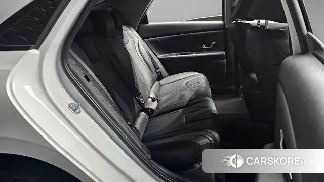 Hyundai The New Avante (CN7) 2023 Белый из Кореи, фото 3