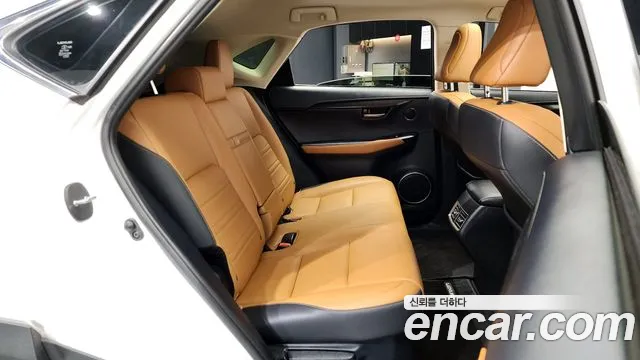 Lexus NX300h 2019 Белый из Кореи, фото 3