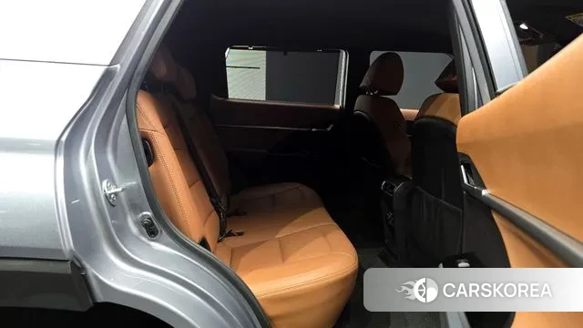 Ssangyong Torres 2022 Светло-серебряный цвет из Кореи, фото 3