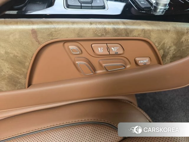 Genesis G90 2019 Черный из Кореи, фото 3