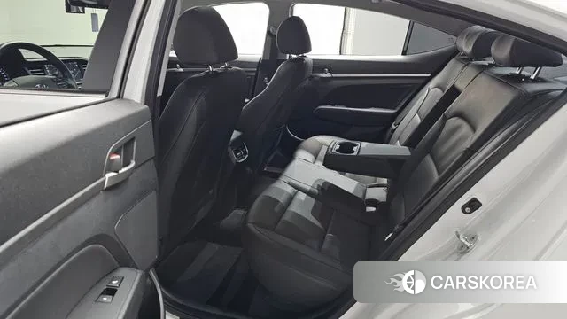 Hyundai The New Avante AD 2018 Белый из Кореи, фото 3