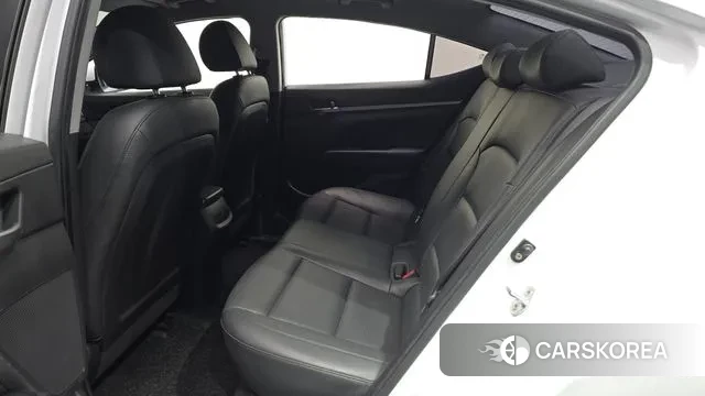 Hyundai Avante AD 2018 Белый из Кореи, фото 3