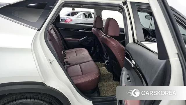 Kia Seltos 2021 Белый из Кореи, фото 3