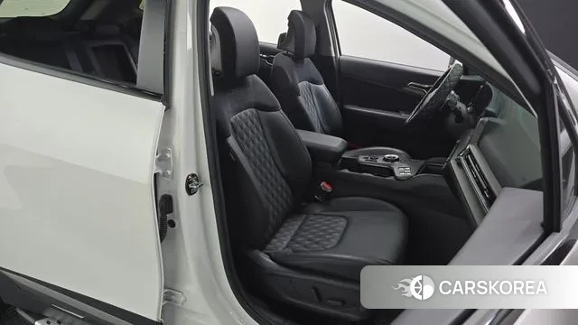 Kia Sportage 5th Generation 2024 Белый из Кореи, фото 3