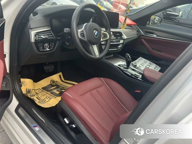 BMW 5 series 2022 Белый из Китая, фото 3