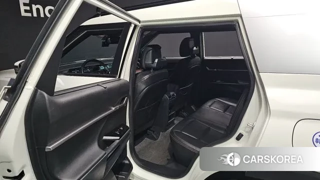 Ssangyong The New Torres 2024 Белый из Кореи, фото 3