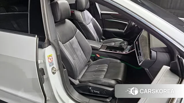 Audi A7 (4K) 2020 Белый из Кореи, фото 3