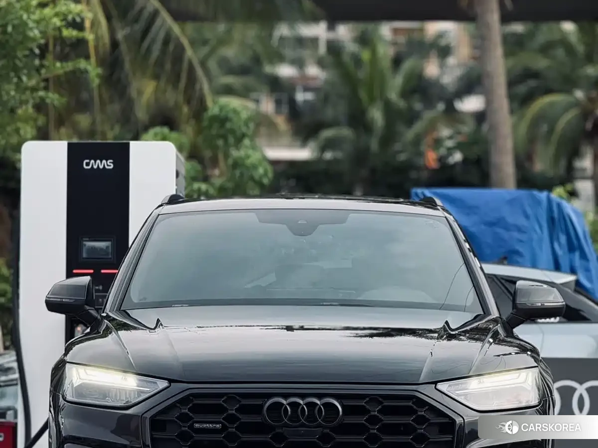 Audi Q5L 2025 Черный из Китая, фото 4