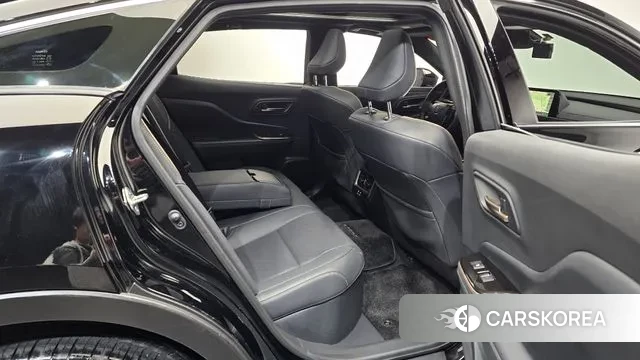 Toyota Crown Crossover 2025 Черный из Кореи, фото 3