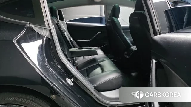 Tesla Model 3 2020 Черный из Кореи, фото 3