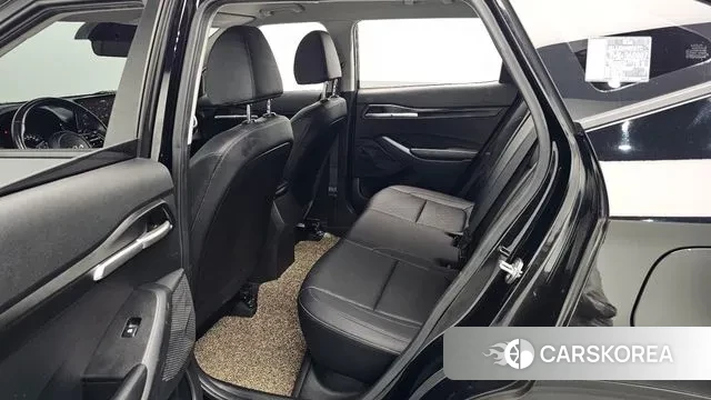 Kia Seltos 2022 Черный из Кореи, фото 3