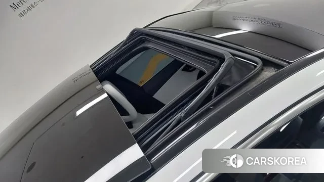 Mercedes-Benz C-Class W206 2023 Белый из Кореи, фото 3