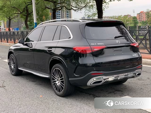 Mercedes-Benz GLC 2024 Черный из Китая, фото 3