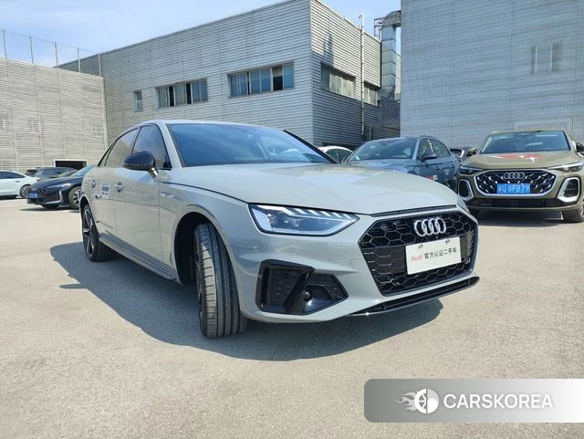 Audi A4L 2026 Темно-серый из Китая, фото 3
