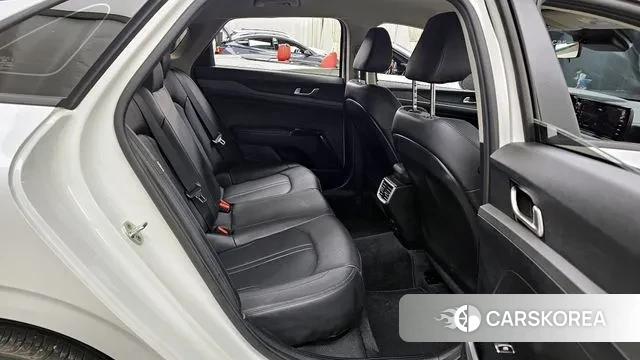 Kia K5 3rd generation 2022 Белый из Кореи, фото 3