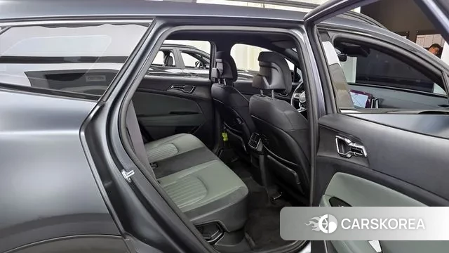 Kia Sportage 5th Generation Hybrid 2024 Серый из Кореи, фото 3