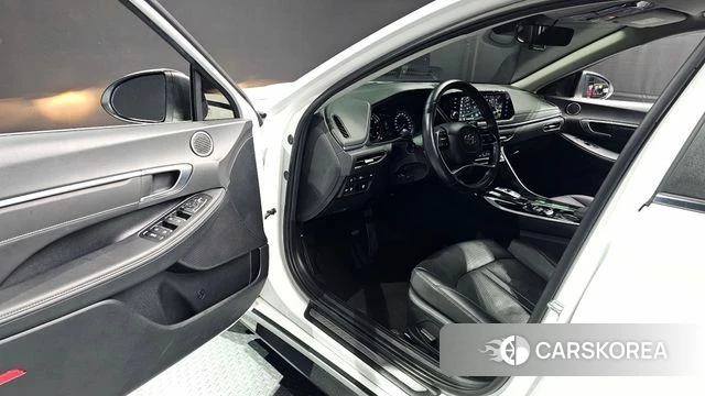 Hyundai Sonata (DN8) 2022 Белый из Кореи, фото 3