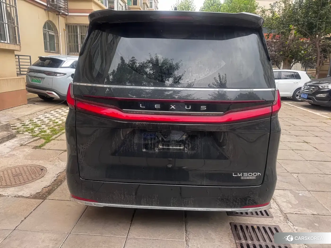 Lexus LM 2026 Черный из Китая, фото 3