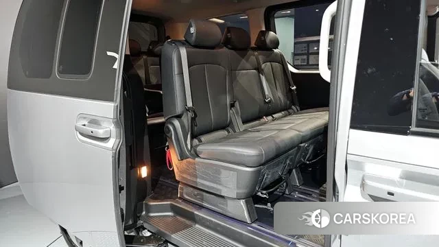 Hyundai Staria 2025 Серебряный из Кореи, фото 3