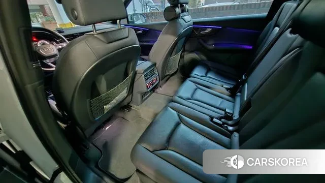 Audi Q7 (4M) 2021 Белый из Кореи, фото 3