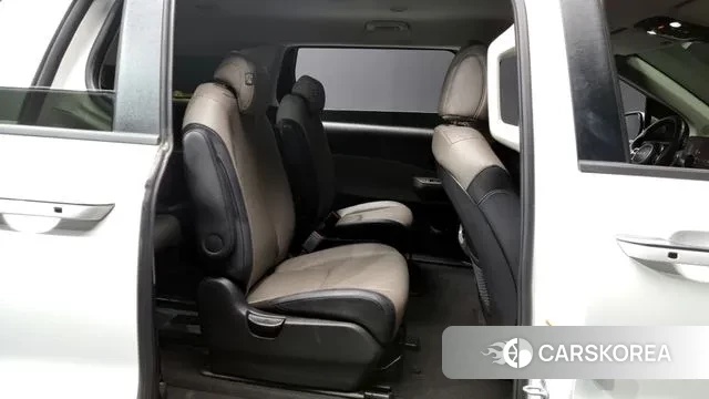 Kia The New Carnival 4th Generation 2024 Белый из Кореи, фото 3