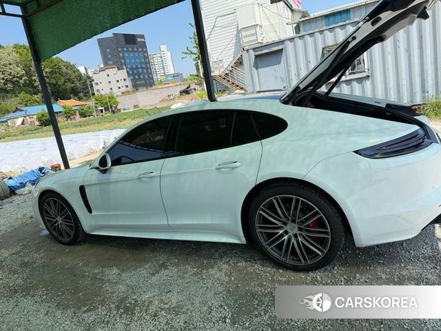 Porsche Panamera (971) 2018 Белый из Кореи, фото 3