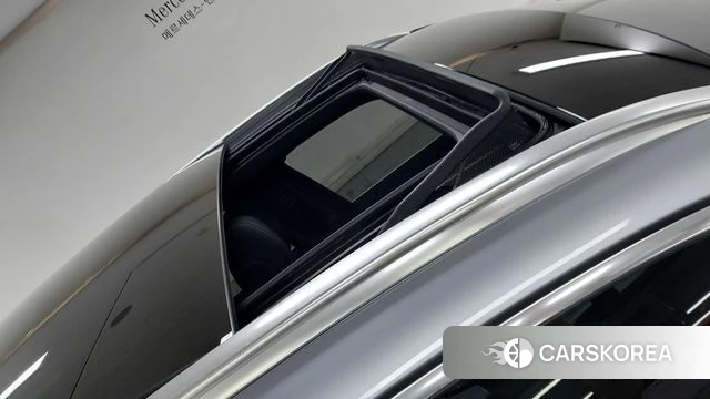 Mercedes-Benz GLC-Class X253 2022 Серебряный из Кореи, фото 3