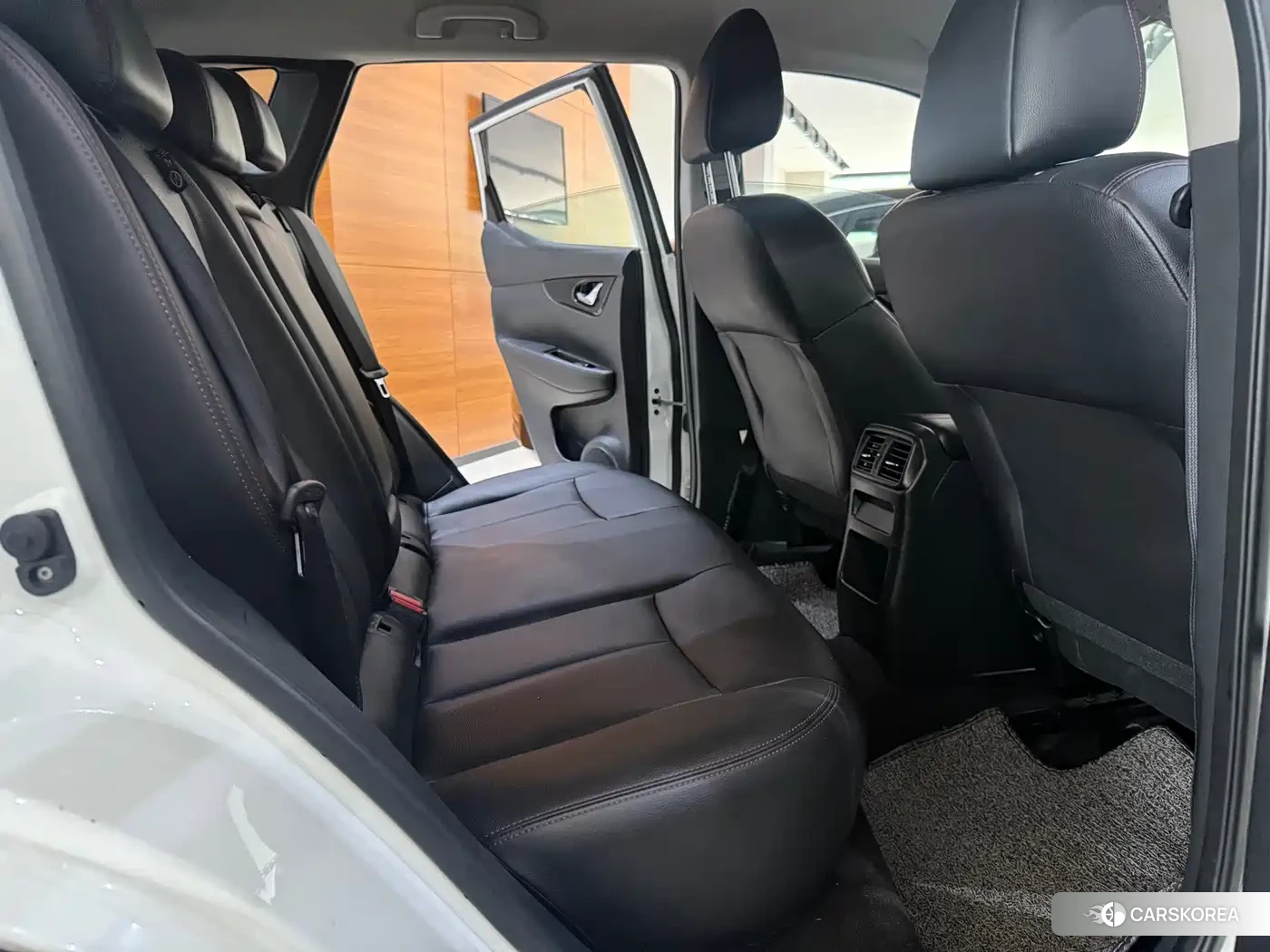 Nissan Qashqai 2022 Белый из Китая, фото 3