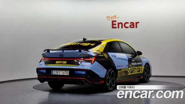 Hyundai The New Avante (CN7) 2023 Светло-серебряный цвет из Кореи, фото 3