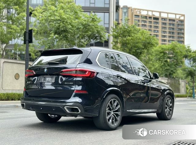 BMW X5 (imported) 2021 Черный из Китая, фото 3